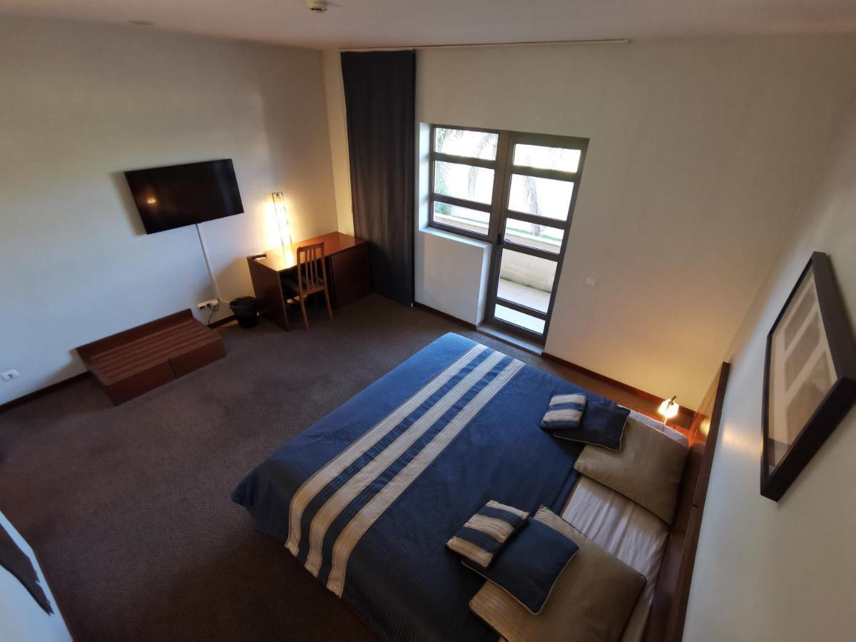 Hotel La Fontaine 에스모리츠 외부 사진
